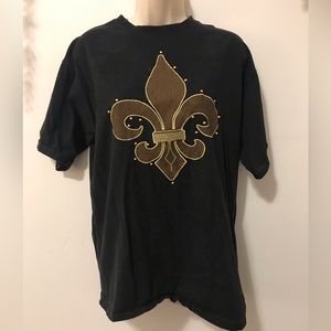 Vintage gold fleur de lis t shirt